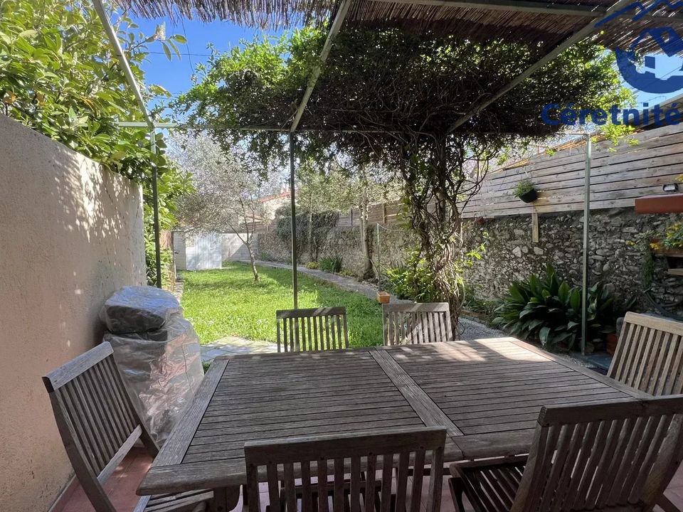 Villa i Maureillas-Las-Illas, Pyrenees-Orientales - foto 1