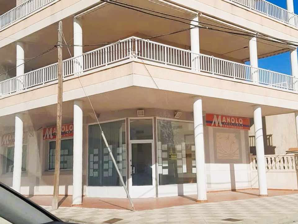 Erhvervsejendom i Bellreguard, Valencia - foto 1