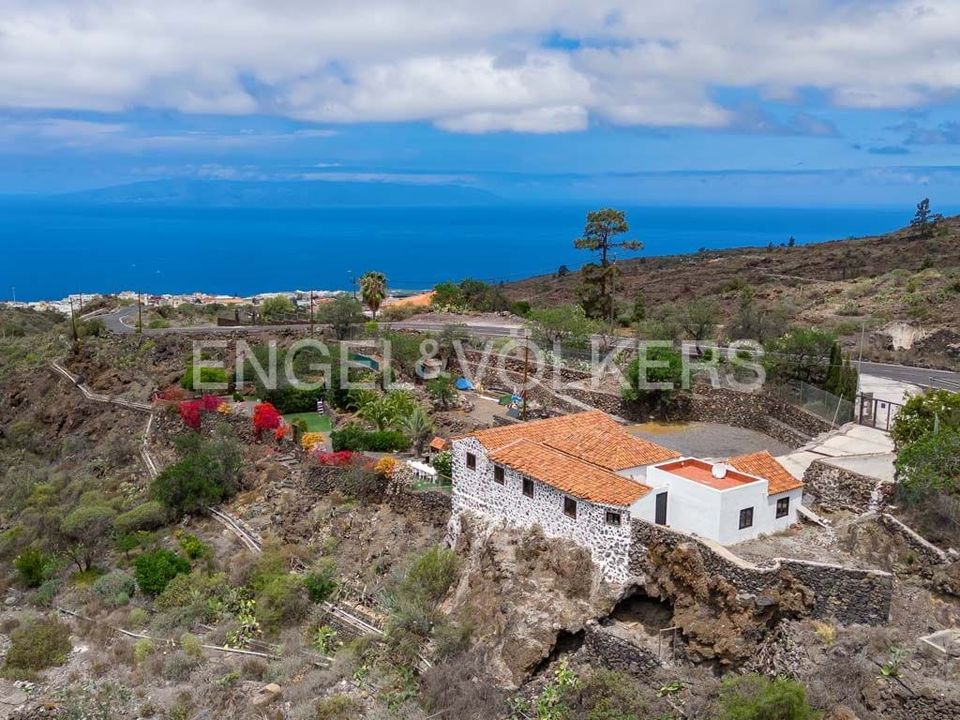 Villa i Guia De Isora, Tenerife - bilde 1