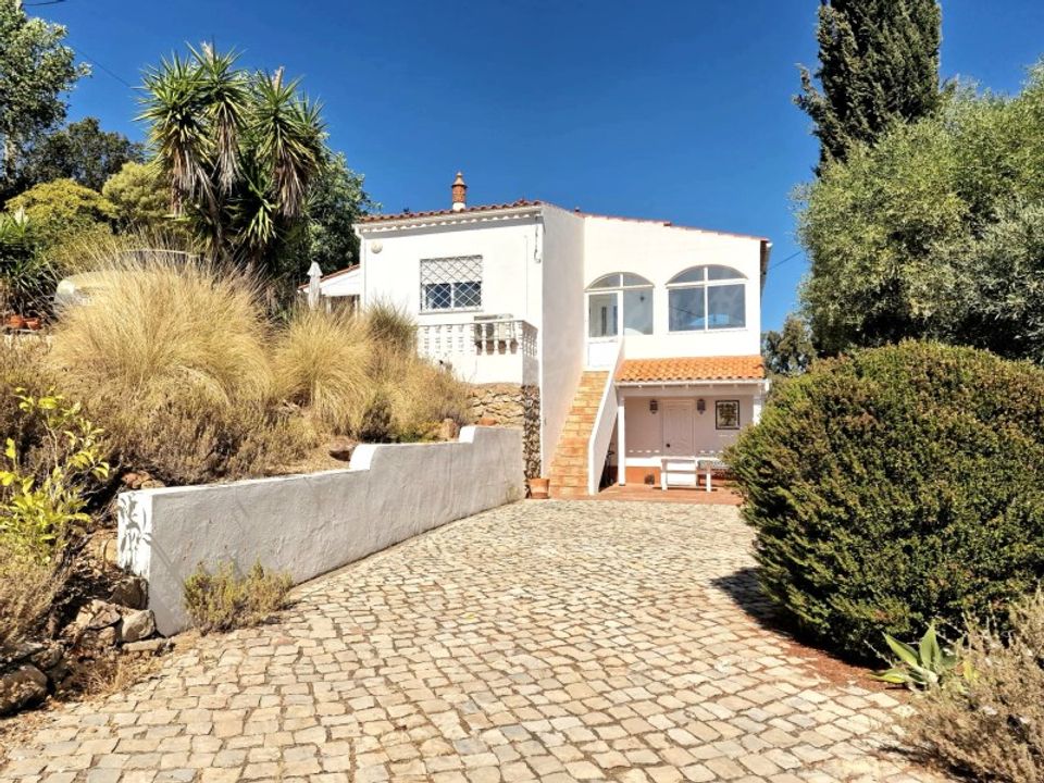 Villa - Moncarapacho, Faro - photo 1
