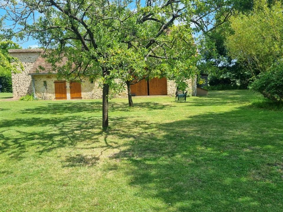 Villa in Bazouges-sur-le-Loir, Sarthe - photo 4