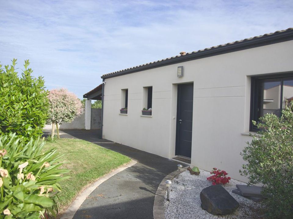 Villa i Saint-Vivien, Charente-Maritime - foto 1