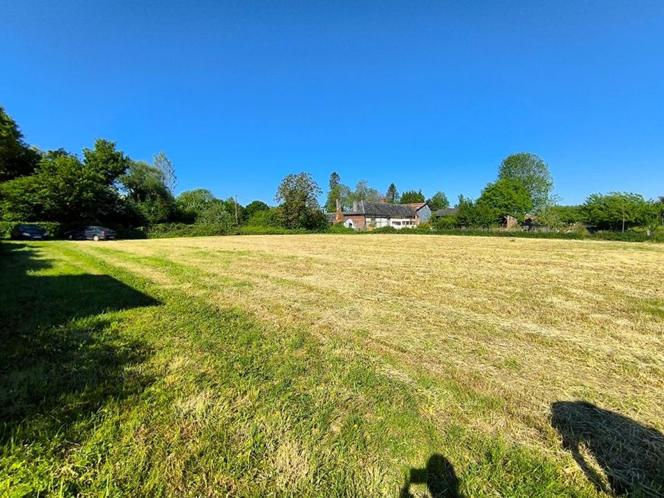 Helårsgrund i Héricourt-sur-Thérain, Oise - foto 1