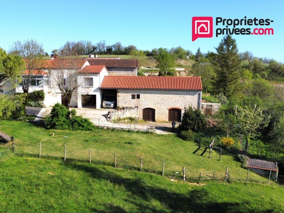 Villa in Bellefont-La Rauze, Lot - photo 1