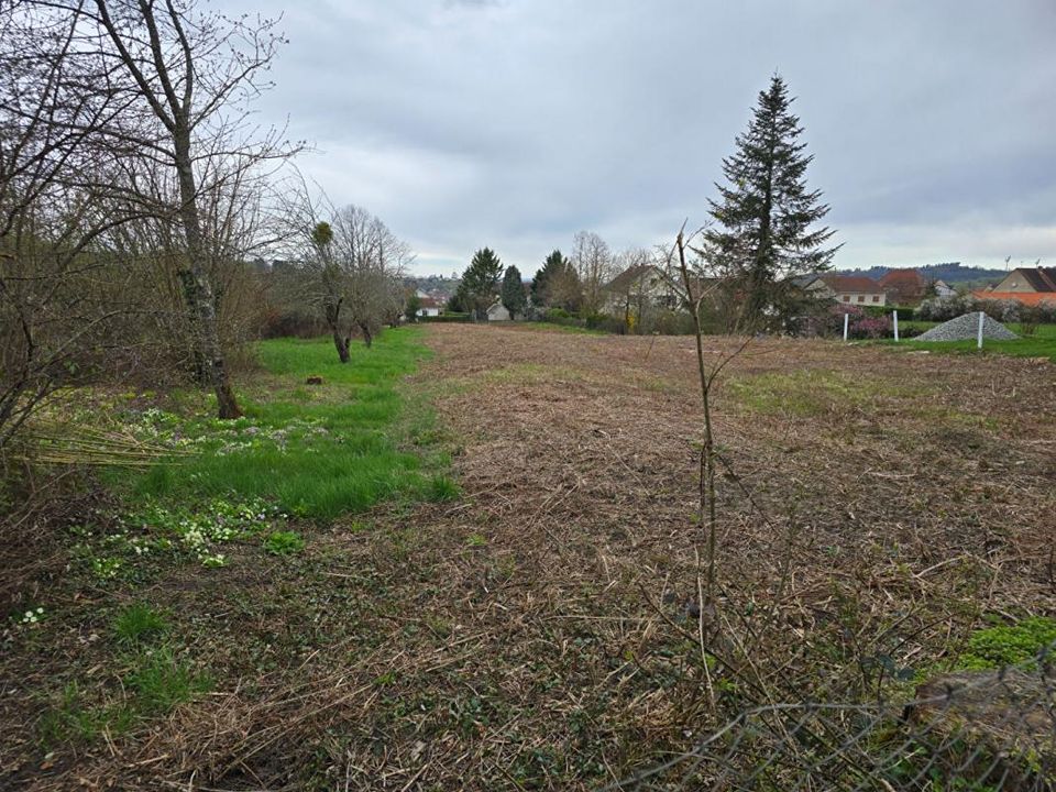 Helårsgrund i Cusset, Allier - foto 1