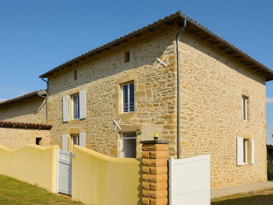 Masia a Nieuil, Charente - foto 1