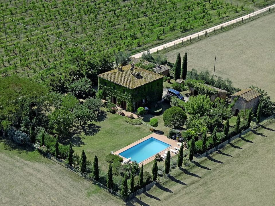 Farm hus i Castiglione del Lago, Perugia - foto 1