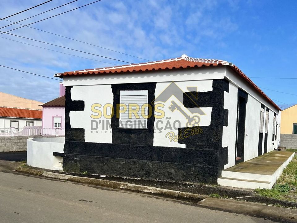 Villa i Vila da Praia da Vitoria, Terceira - foto 1