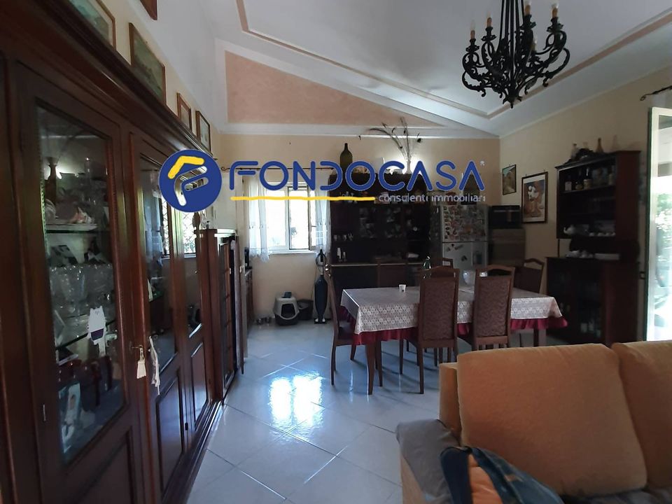 Villa a Giugliano in Campania, Naples - foto 4