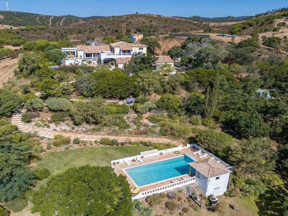 Villa i Bensafrim, Faro - bilde 1
