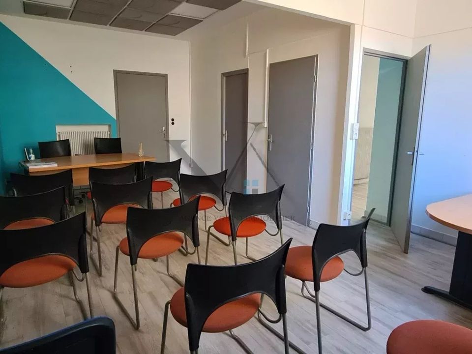 Erhvervsejendom i Montelimar, Drome - foto 2