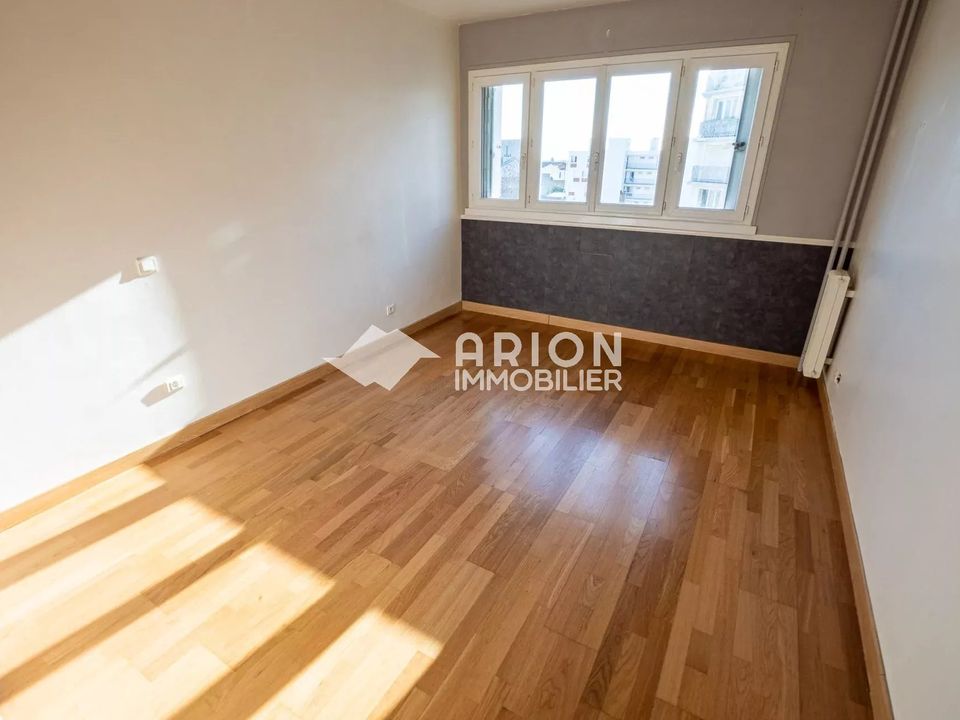 Lejlighed i Bagnolet, Seine-Saint-Denis - foto 1