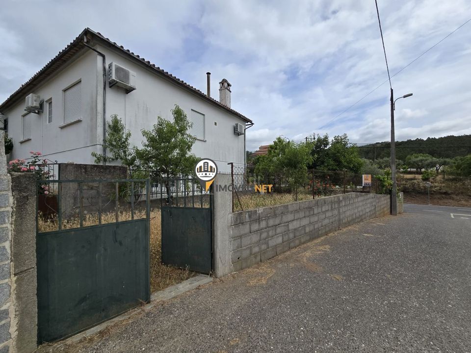 Villa i Castelo Branco, Castelo Branco - foto 1