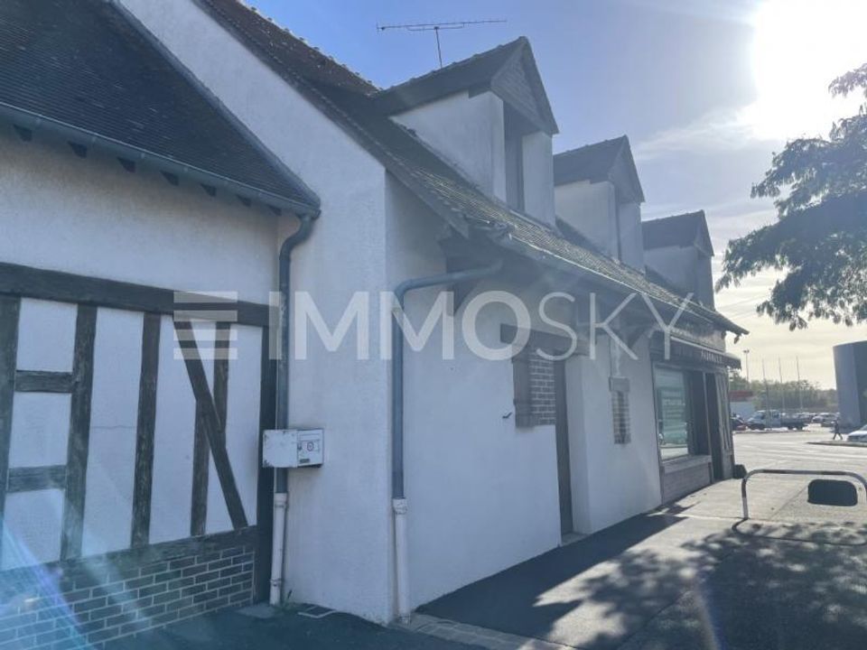 Erhvervsejendom i Amilly, Loiret - foto 2