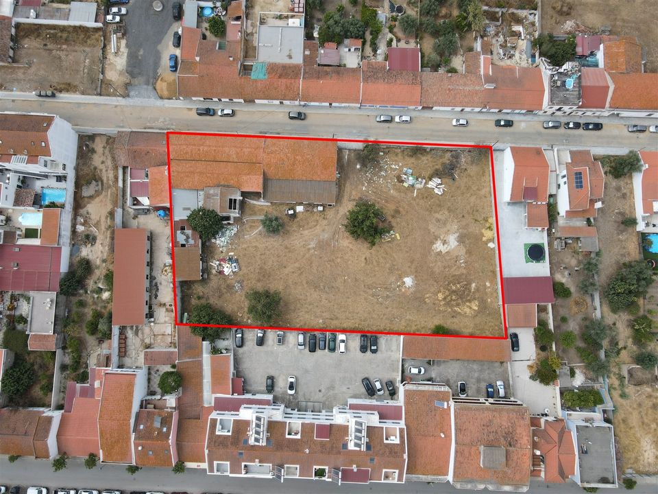 Helårsgrund i Santiago do Cacem, Setubal - foto 1