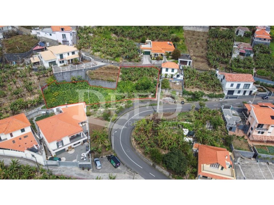 Helårsgrund i Ribeira Brava, Madeira - foto 1