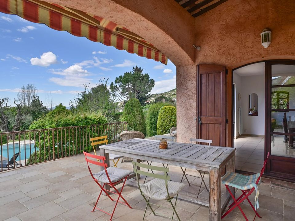 Villa i Tourrettes-sur-Loup, Alpes-Maritimes - foto 5