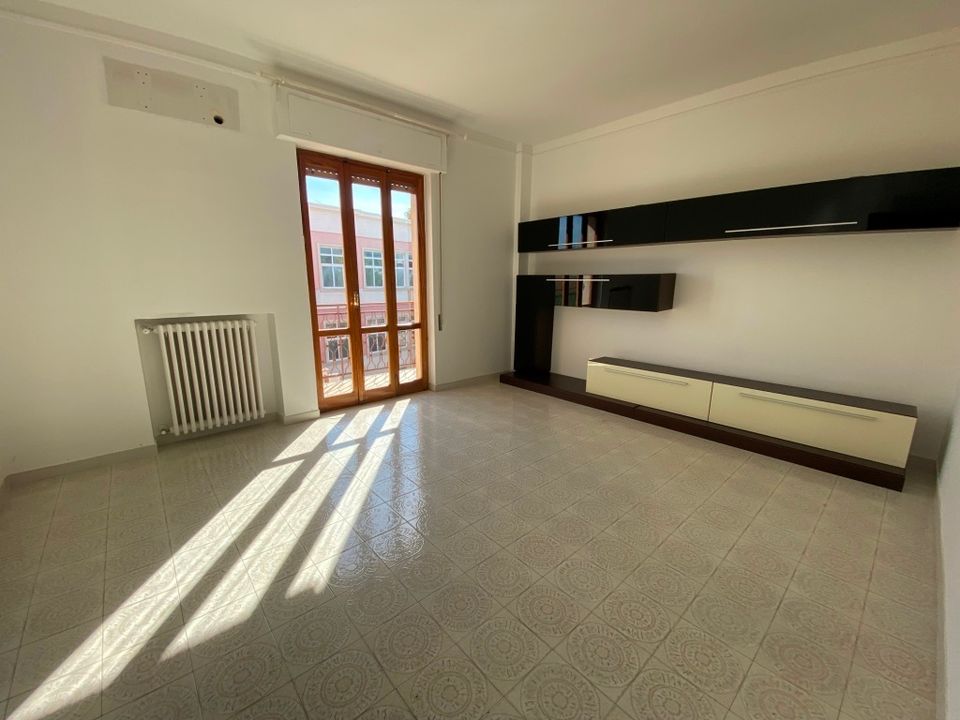 Lejlighed i Modugno, Bari - foto 3