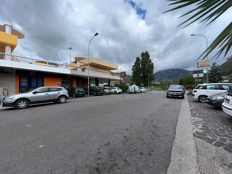 Erhvervsejendom i Mercato San Severino, Salerno - foto 4