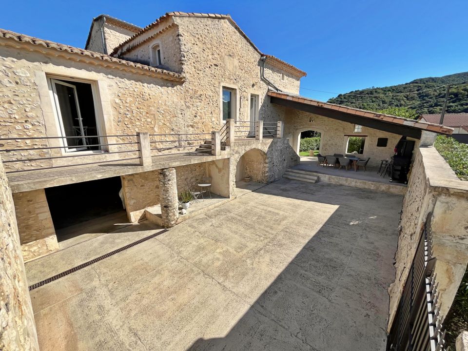 Farm hus i Viviers, Ardeche - foto 3