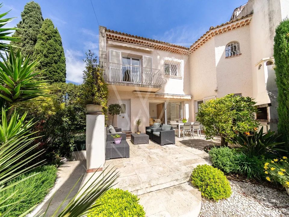 Villa i Cannes, Alpes-Maritimes - foto 1