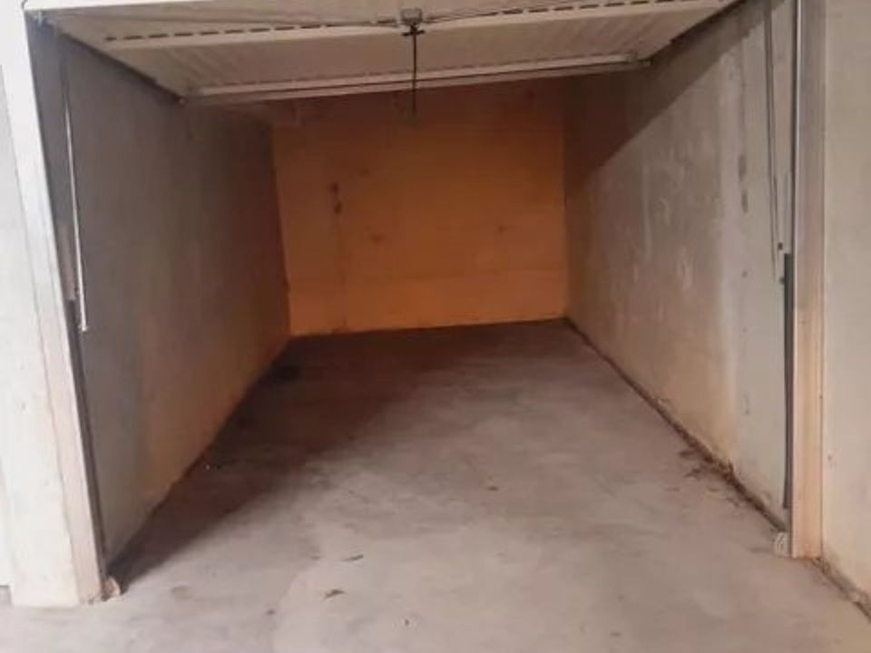 Parkeringsplads i Villeurbanne, Rhone - foto 1
