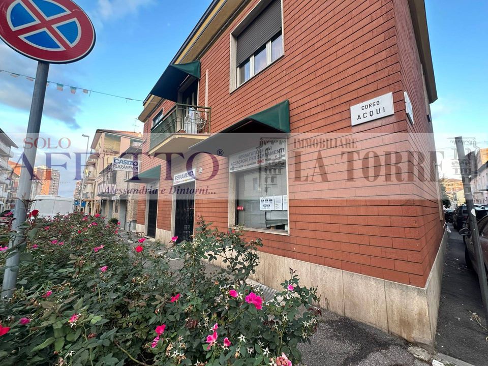 Erhvervsejendom i Alessandria, Alessandria - foto 3