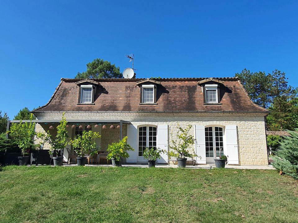Villa i Sainte-Foy-la-Grande, Gironde - foto 1