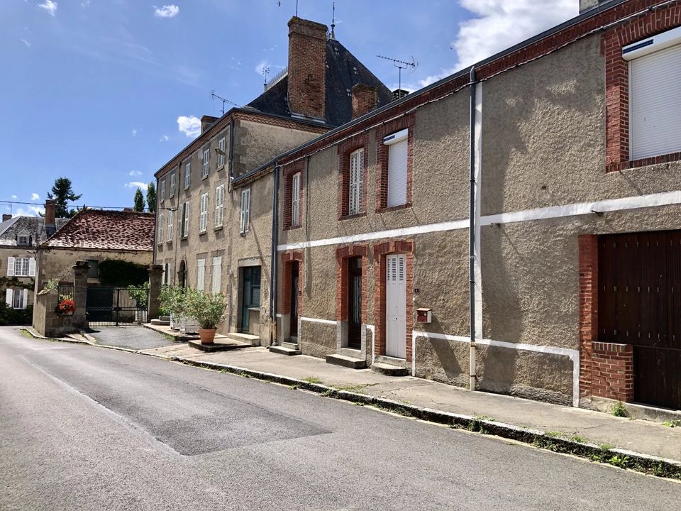 Landsbyhus i Lussac-les-Eglises, Haute-Vienne - foto 1