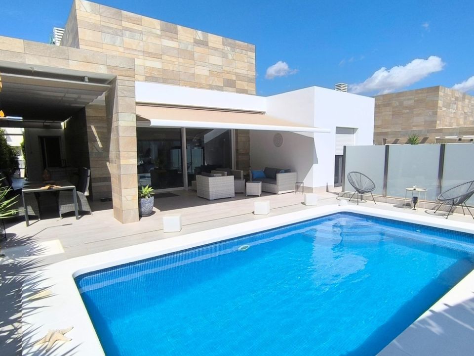 Villa i Algorfa, Alicante - bilde 1