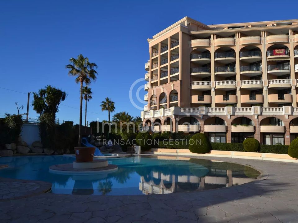 Lejlighed i Cannes-la-Bocca, Alpes-Maritimes - foto 2