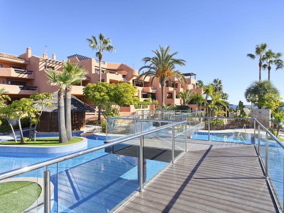 Lejlighed i Estepona, Malaga - foto 2