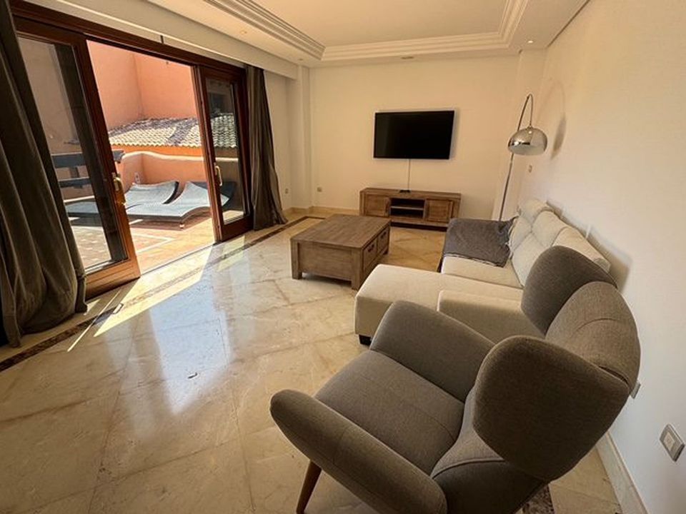 Lejlighed i Estepona, Malaga - foto 4