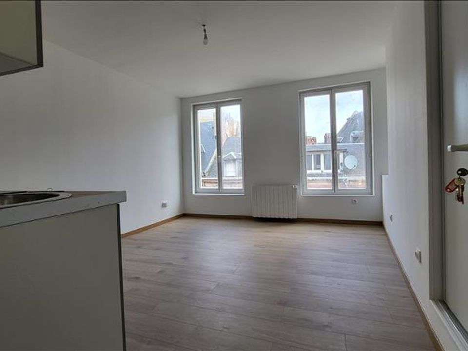 Apartment in Fecamp, Seine-Maritime - photo 2