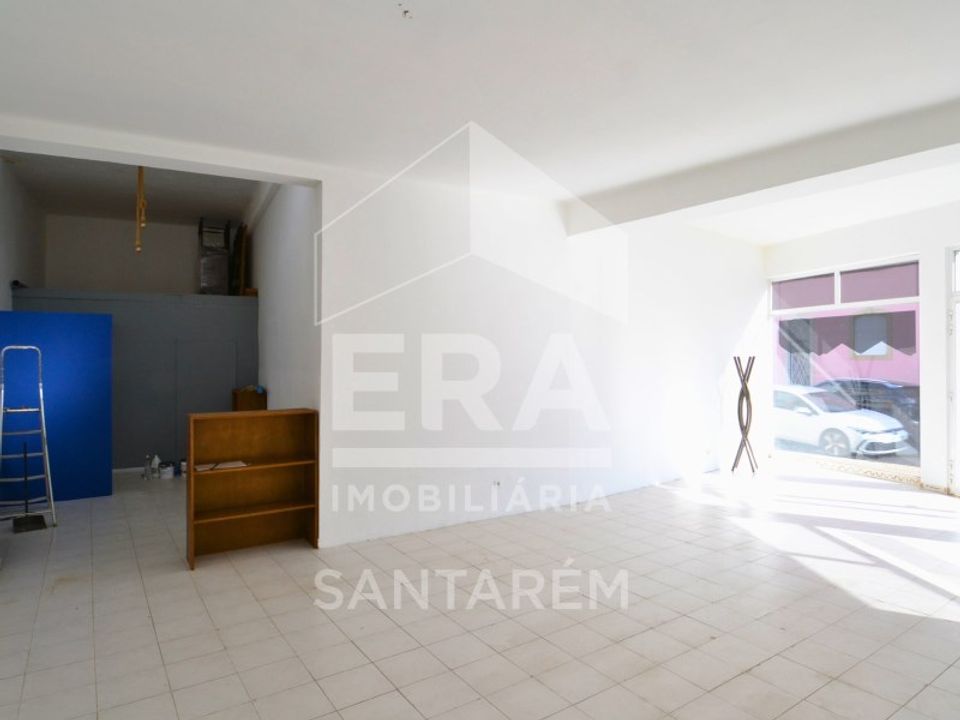 Erhvervsejendom i Almeirim, Santarem - foto 5