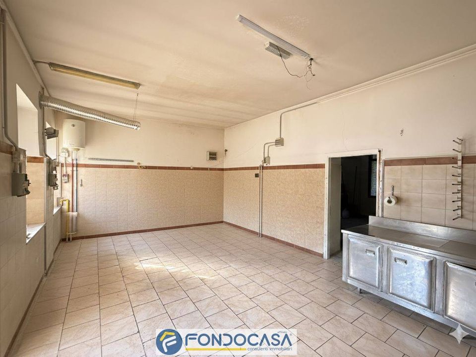 Erhvervsejendom i Cazzago San Martino, Brescia - foto 4