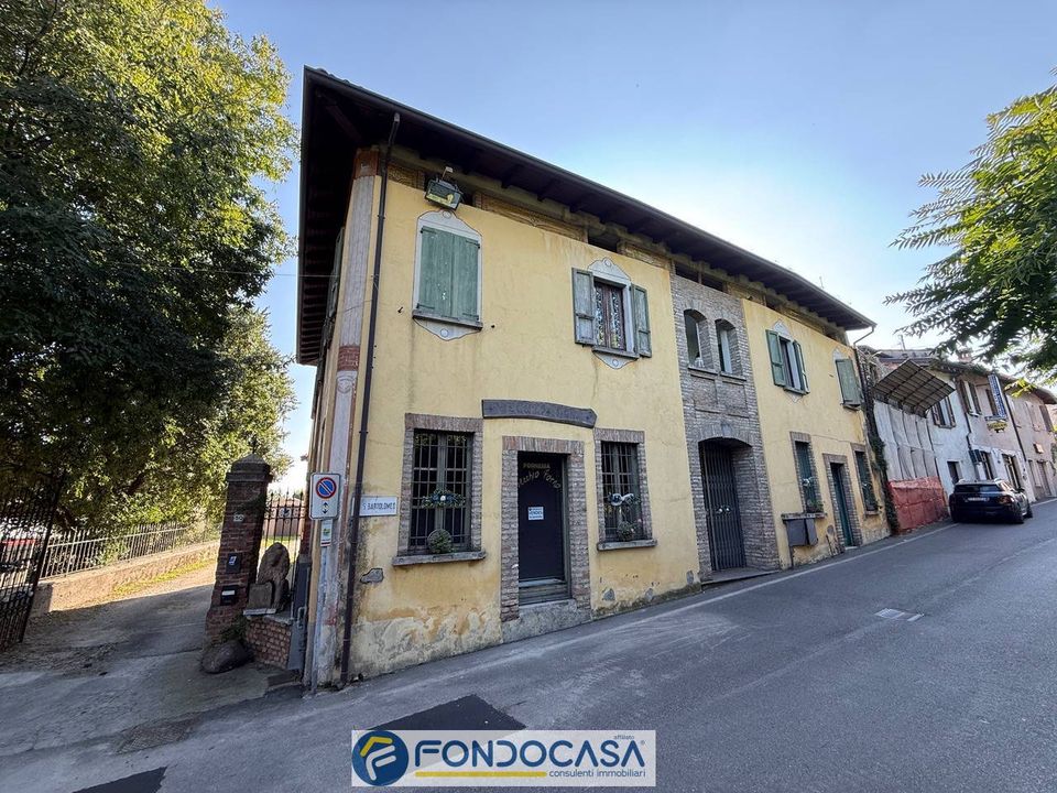 Erhvervsejendom i Cazzago San Martino, Brescia - foto 1