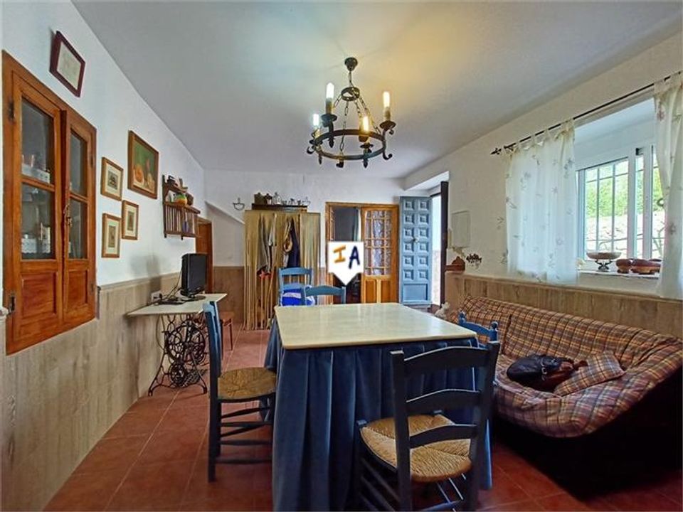 Casa de pueblo en Priego De Cordoba, Cordoba - foto 2
