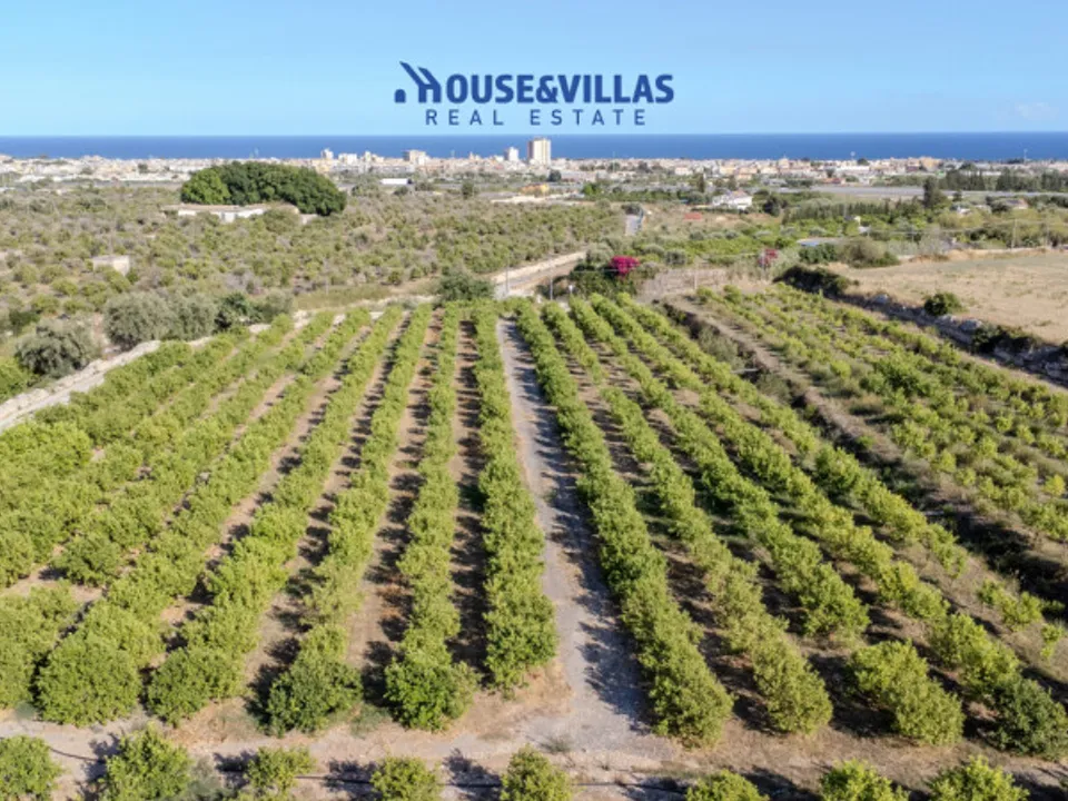 Helårsgrund i Avola, Siracusa - foto 1