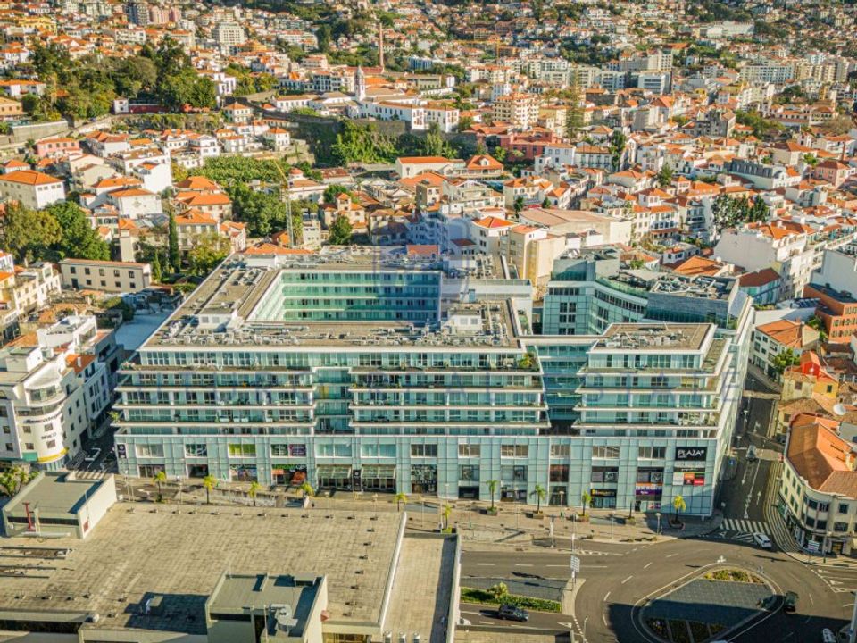 Erhvervsejendom i Se, Madeira - foto 1