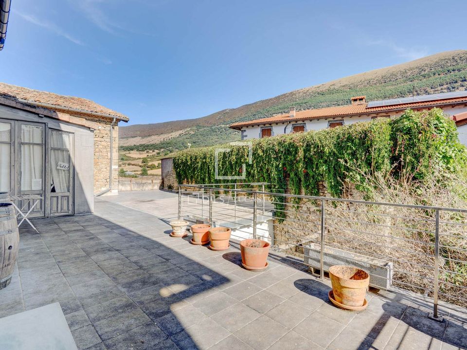 Villa en Ollo, Navarra - foto 2