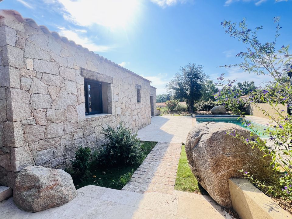 Villa i Ste.-Lucie-de Porto-Vecchio, Corse-du-Sud - foto 4