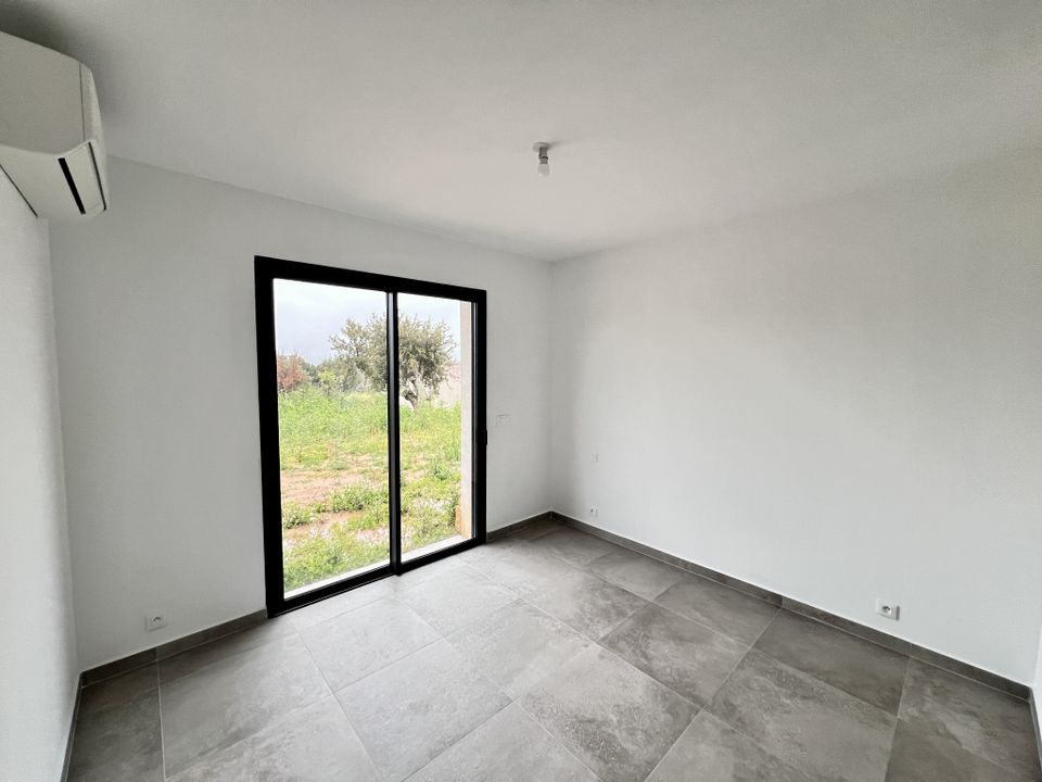 Villa i Ste.-Lucie-de Porto-Vecchio, Corse-du-Sud - foto 4