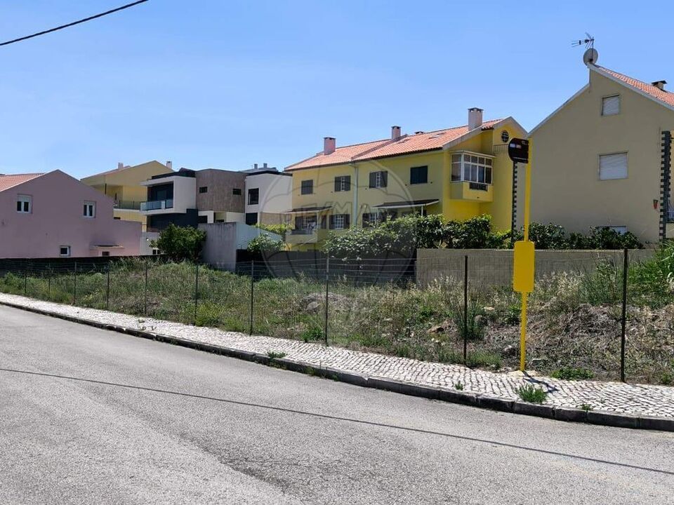 Helårsgrund i Odivelas, Lisbon - foto 1