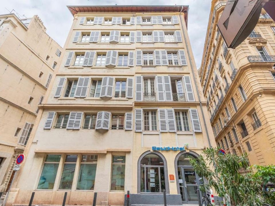 Erhvervsejendom i Marseille, Bouches-du-Rhone - foto 1