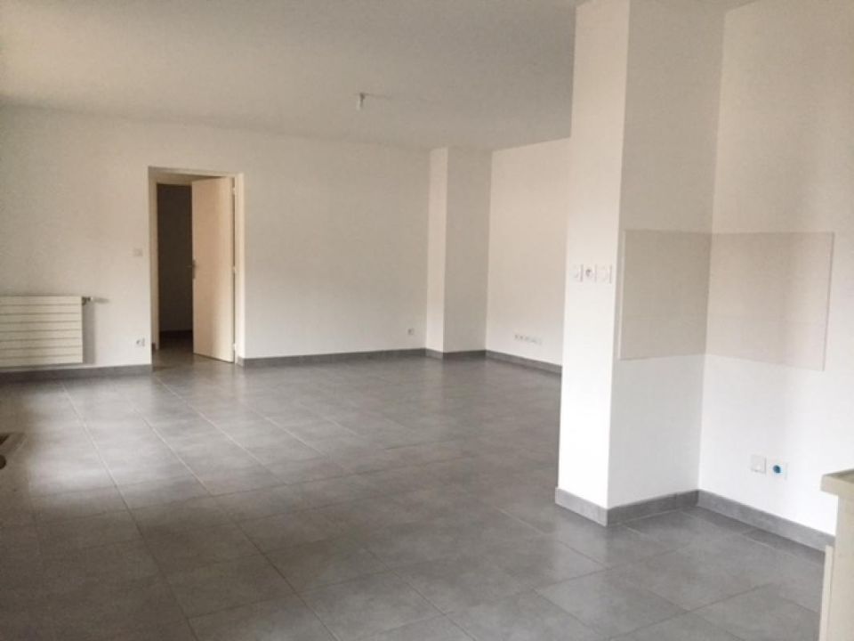 Apartament a Saint-Trivier-sur-Moignans, Ain - foto 3