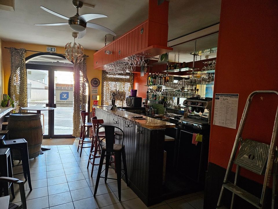 Erhvervsejendom i Agen, Lot-et-Garonne - foto 1