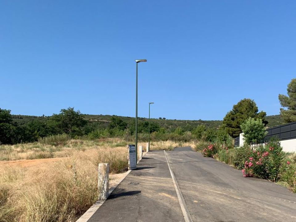 Helårsgrund i Thuir, Pyrenees-Orientales - foto 1