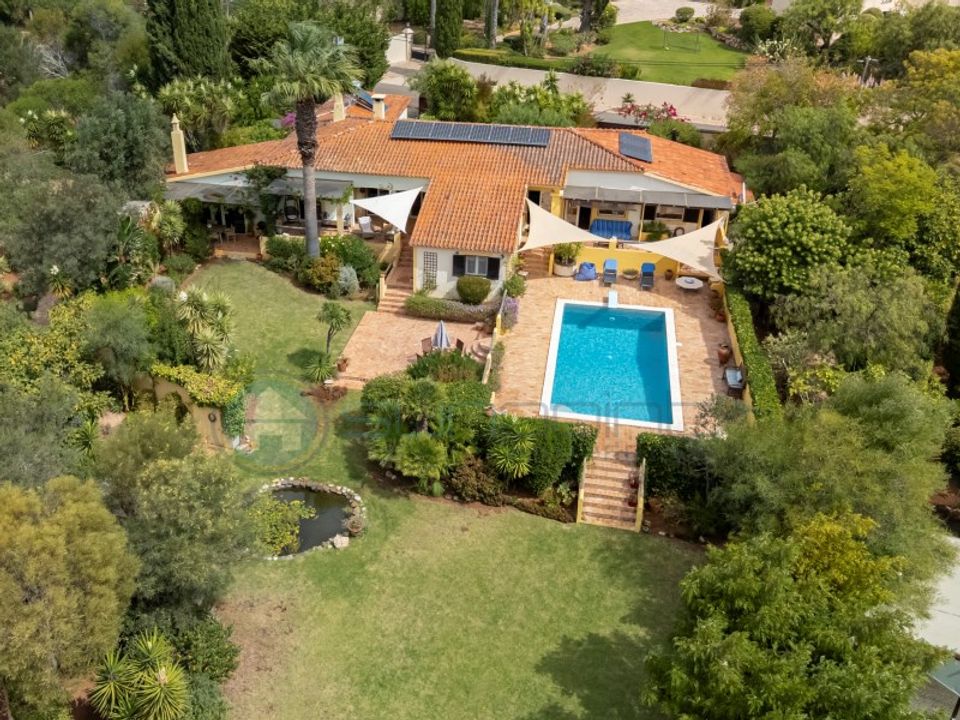 Villa i Bensafrim, Faro - foto 1