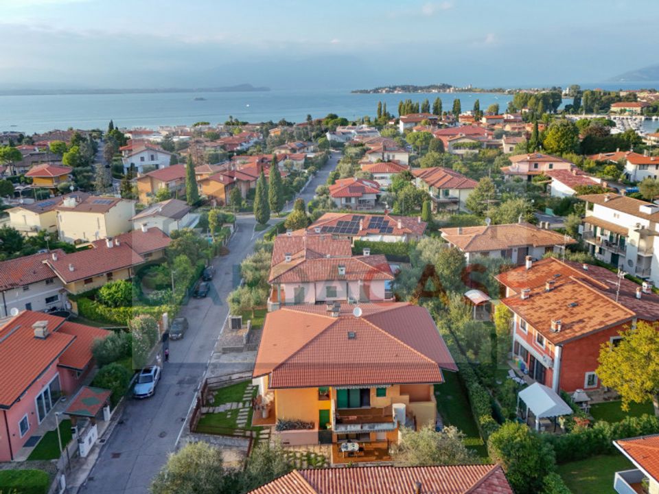 Leilighet i Sirmione, Brescia - bilde 1
